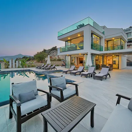 Premium In The Center Of Kalkan *