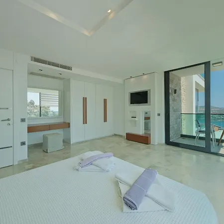 Premium In The Center Of Kalkan