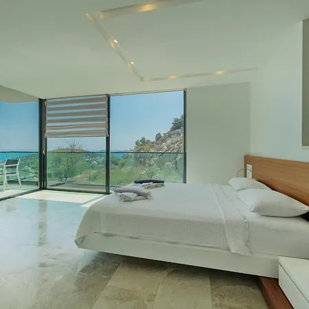 Premium In The Center Of Kalkan Villa