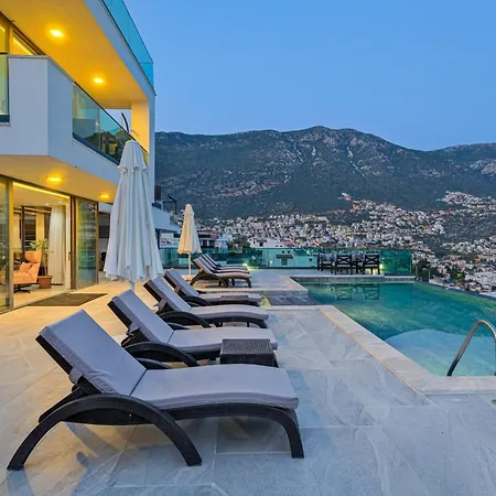 Premium In The Center Of Kalkan *