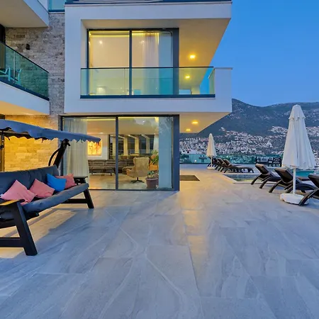 Premium In The Center Of Kalkan *